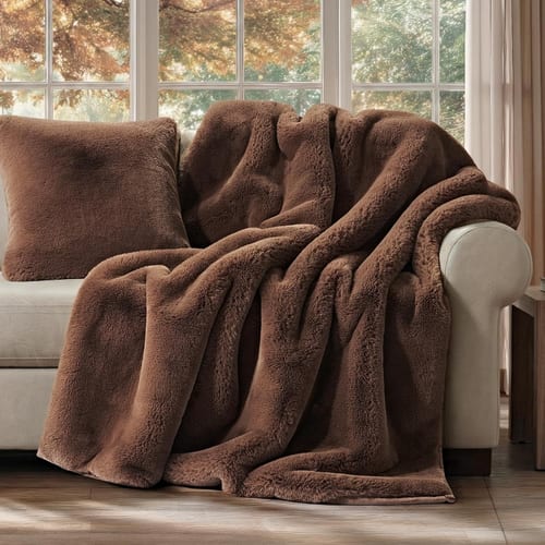 Luxe Chestnut Mink Throw